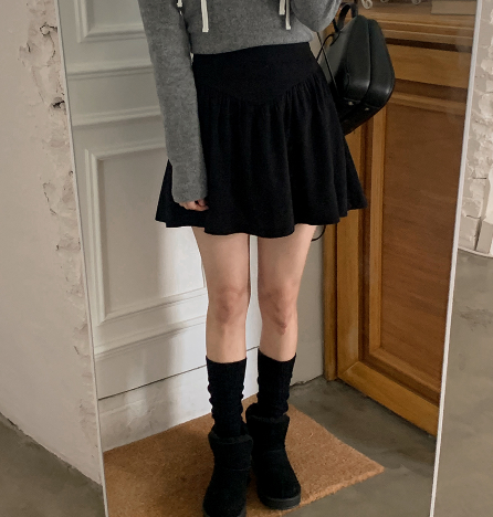 SHOPPERLAND(ショッパーランド)の「Corduroy Flare Mini Skirt Pants (2color)(Pants)」