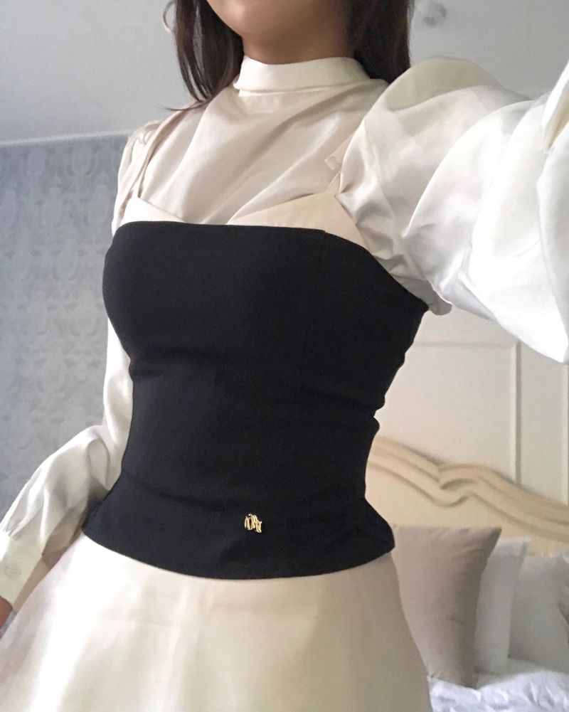 cloudemotion（クラウドエモーション）の「[♡MADE♡] fiancée satin & back eyelet top（Tops）」