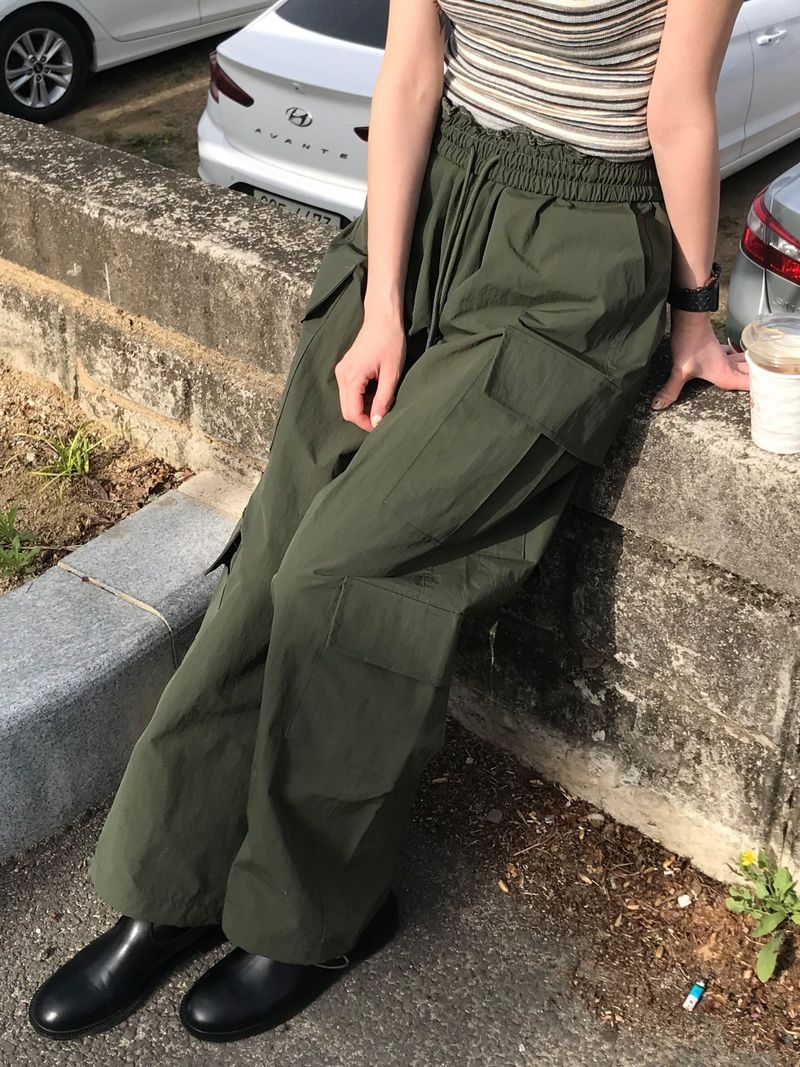 Four cargo pants