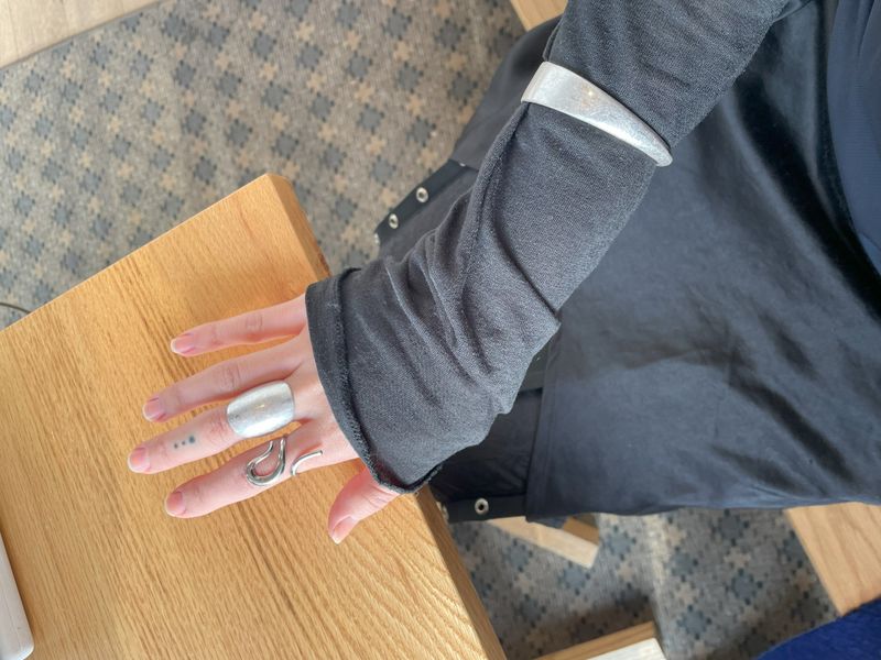 [MADE] Unbalance Cuff