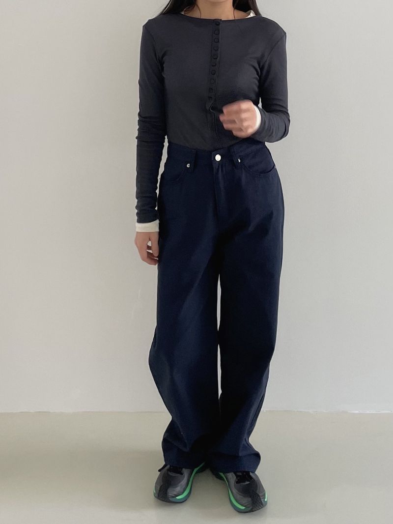 Fake button sleeve T