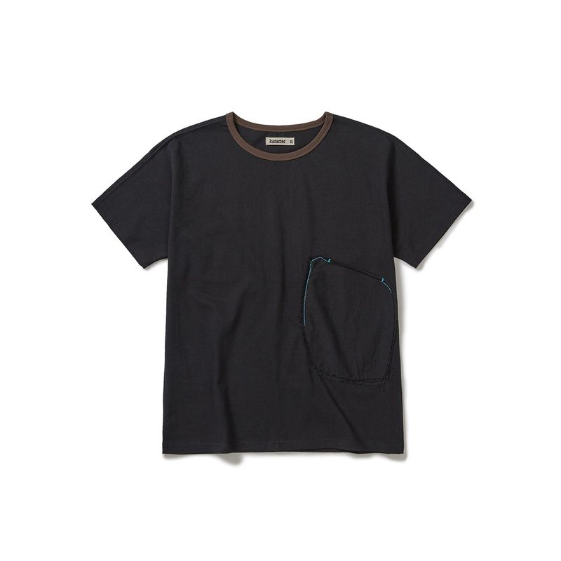 karactor（カラクター）の「Patchwork pocket half T-shirts / Dusty black（Tops）」