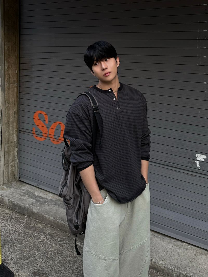 Dun strip henry tee