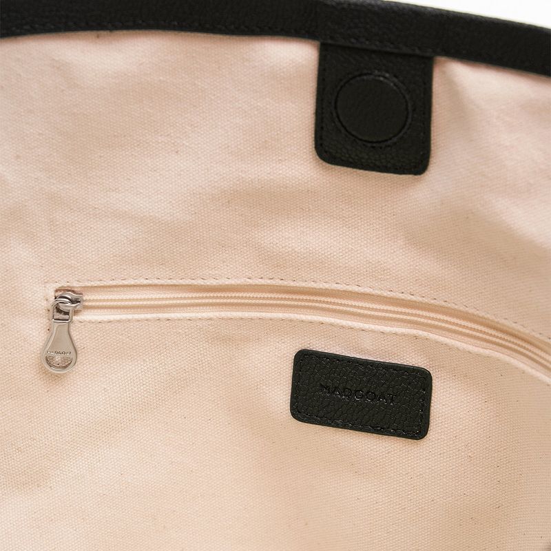 Belted Leahter Soulder Bag_Black
