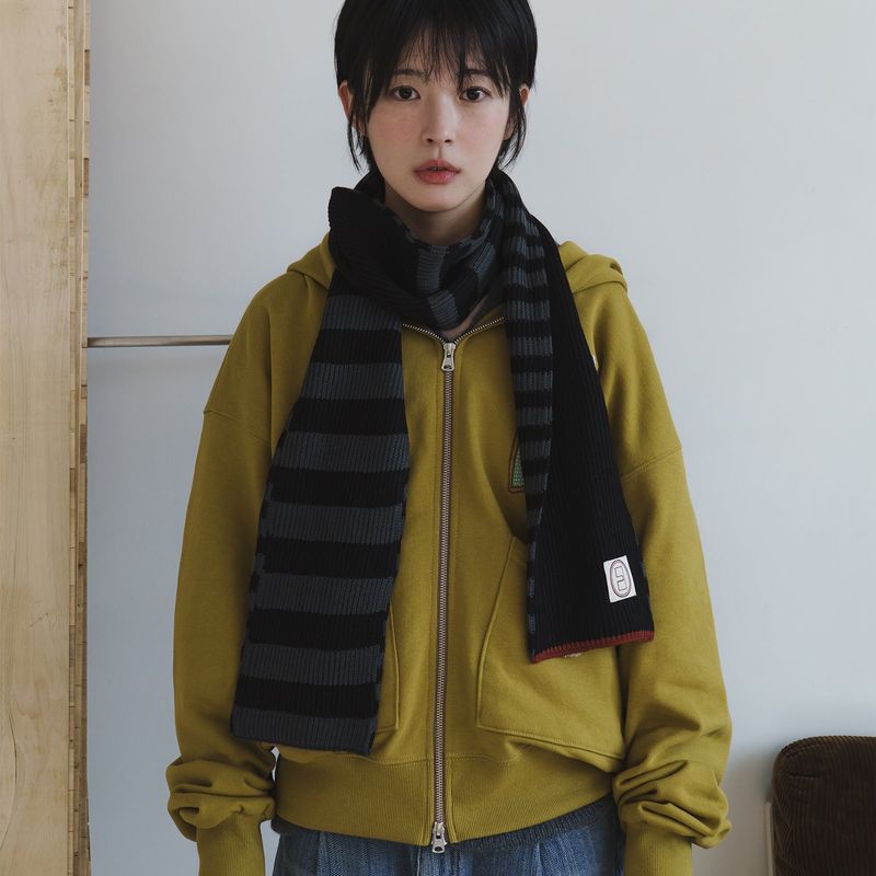 Striped knit muffler / Black charcoal