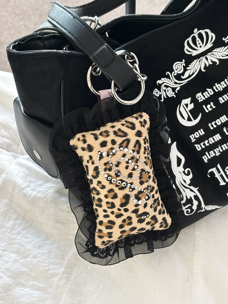 【MADE】 KIRA pocket pillow (leopard/beige)