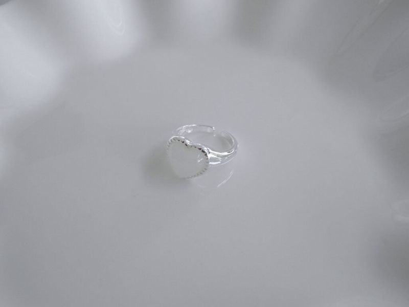 Heart bead silver ring