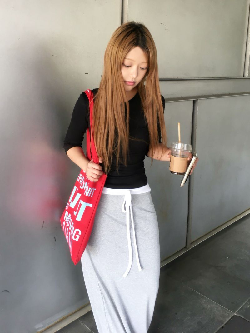 Keep Moving One-Cut Shoulder Bag (3c)