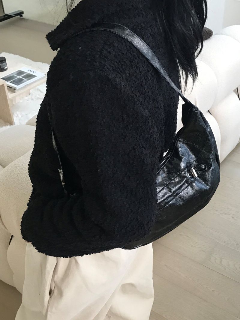 Lirse shirring shuolder bag