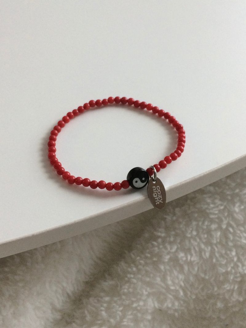 YIN N YANG RED BRACELET