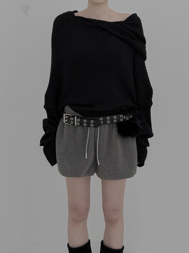 One-off diagonal hooded knit