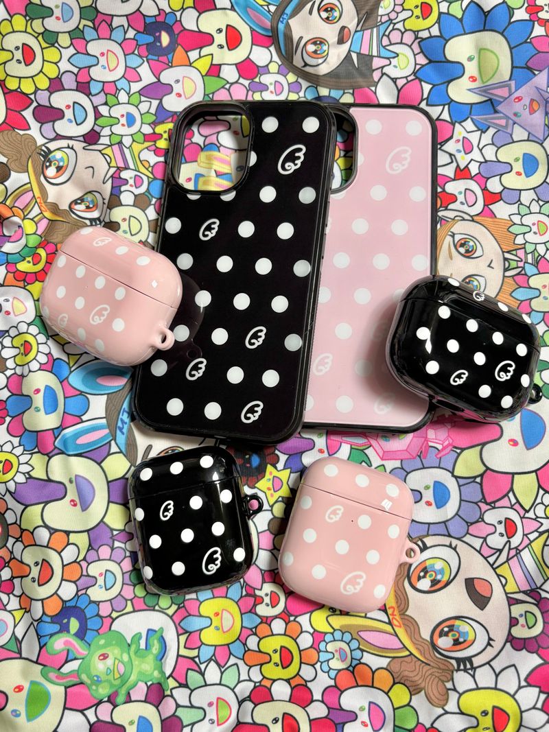 Dot MagSafe Phone Case