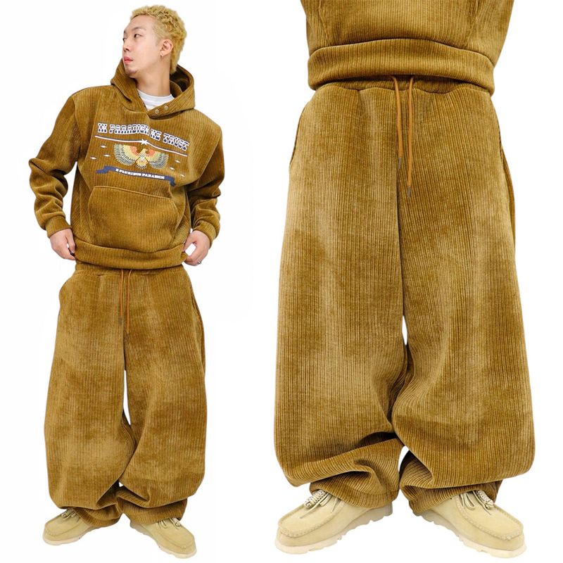 Wide corduroy mink napping pants