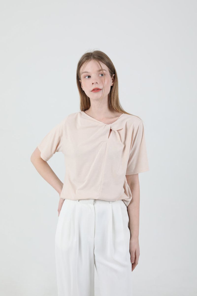 Modern Slit Shirring T-shirt Beige