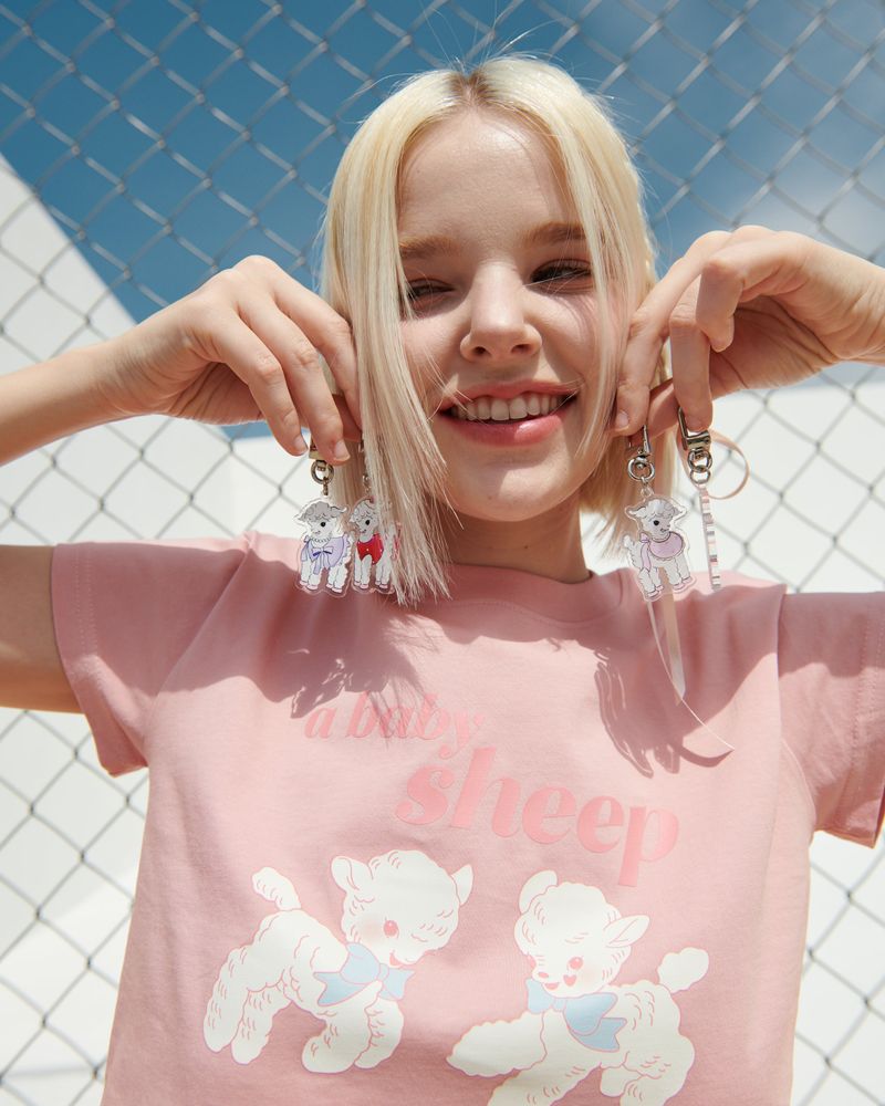 Ontheshell Baby Keyring - Strawberry