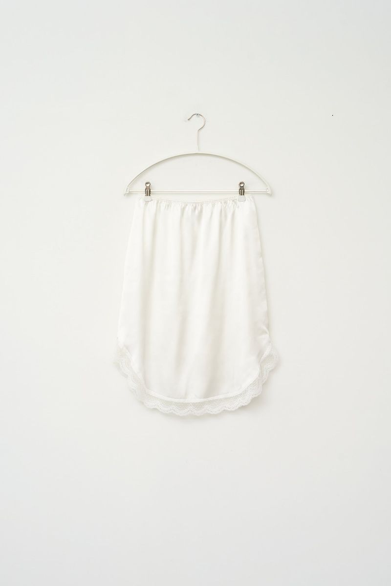 (W) Nue Satin Skirt