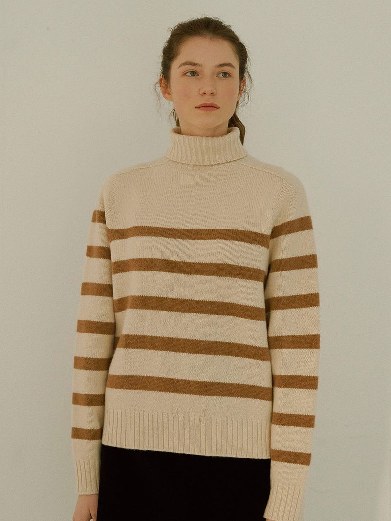 Stripe wool turtleneck