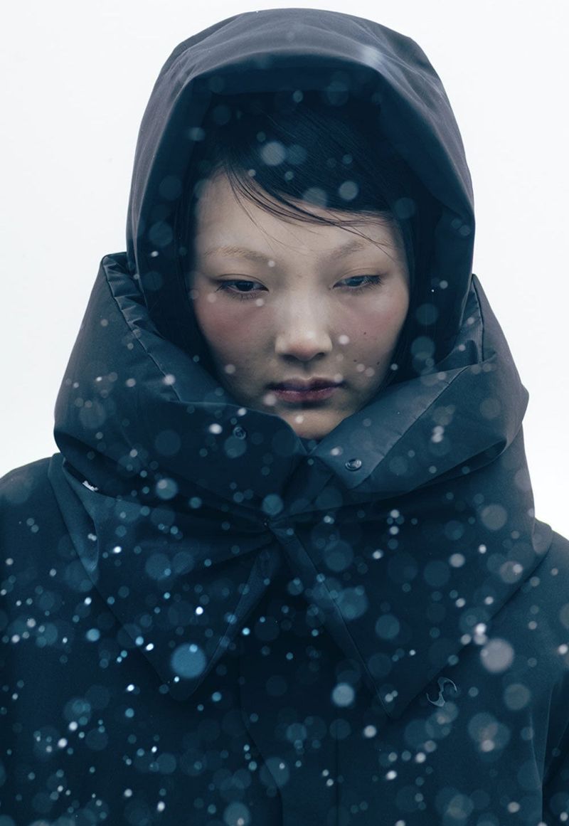 Detachable Muffler Down Jacket / Black