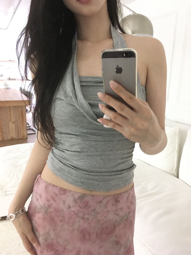 moroi(モロイ)の「Draped tube top(Tops)」