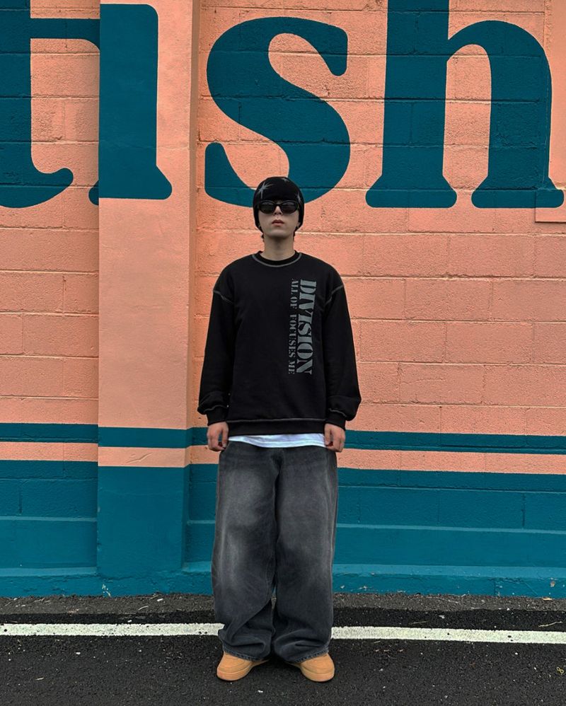 Y2K Star Logo Embroidered Short Beanie