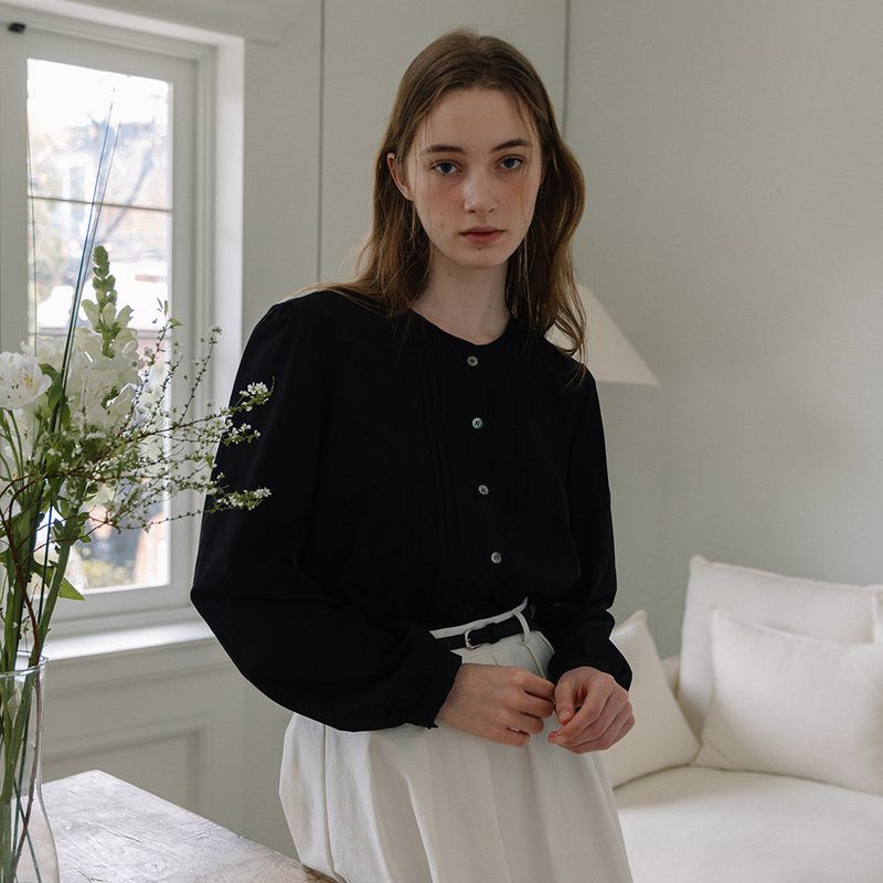 Lace Pintuck Blouse - Black