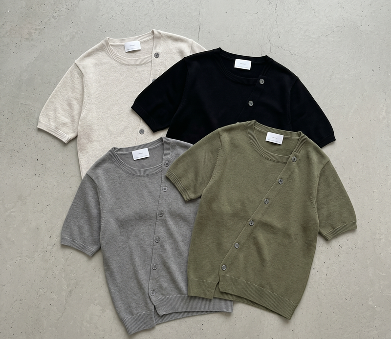Offset Button Cropped Knitwear