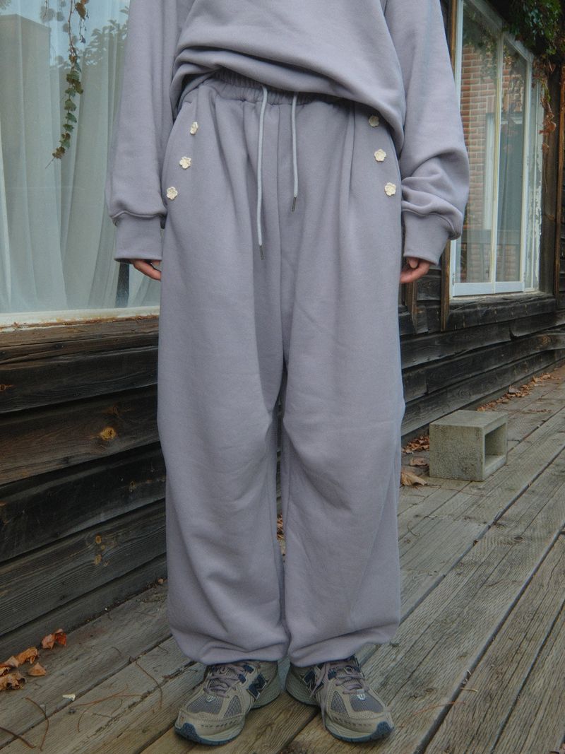 SIWL107(シウォル107)の「Crochet Sweat Pants (Mute Purple)(Pants)」
