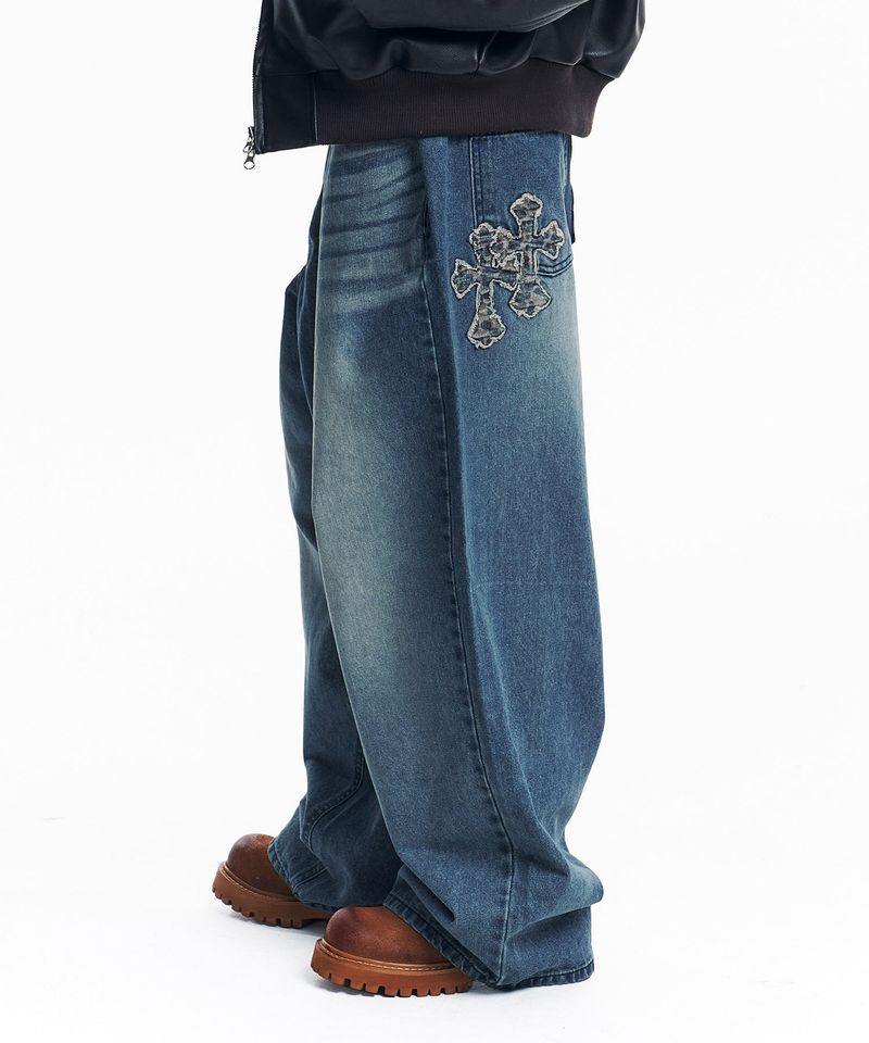 Leopard Cross Patch Roll-Up Denim Pants - Deep Blue