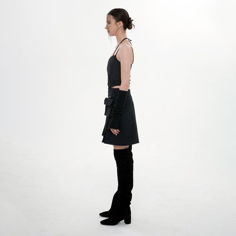 POCKET DETAIL CHAIN SKIRT(BLACK)