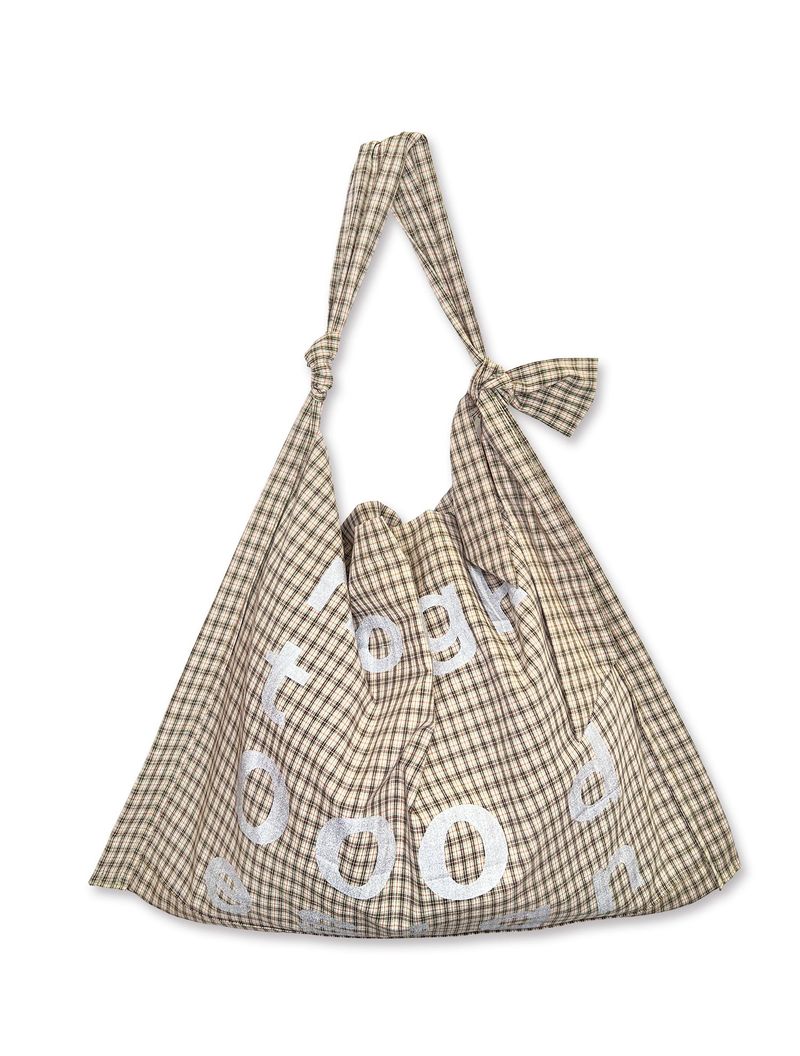 nought（ノウト）の「000Design Cotton Check Tie Bag / Olive（Bags）」