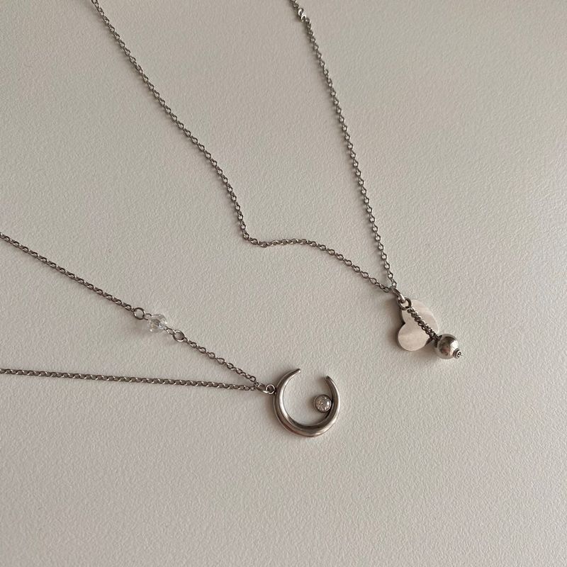 do Moon Innocent Beads Daily Necklace