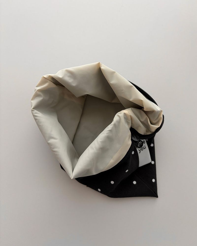Baby dot square pouch - black