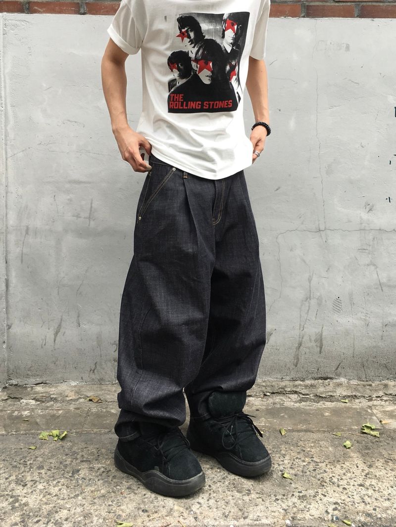 Jeff One Pleat Raw Wide Denim Pants