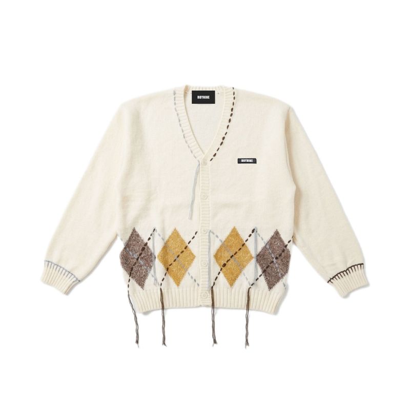 ROYNINE（ロイナイン）の「Ivory Argyle Cardigan（Tops）」