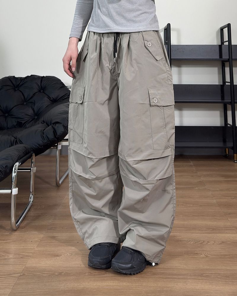 Cropped Button Pocket Wide Pants