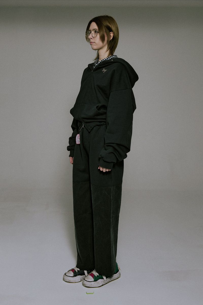 Silver Logo Docking Crop Hood Zip-Up Charcoal