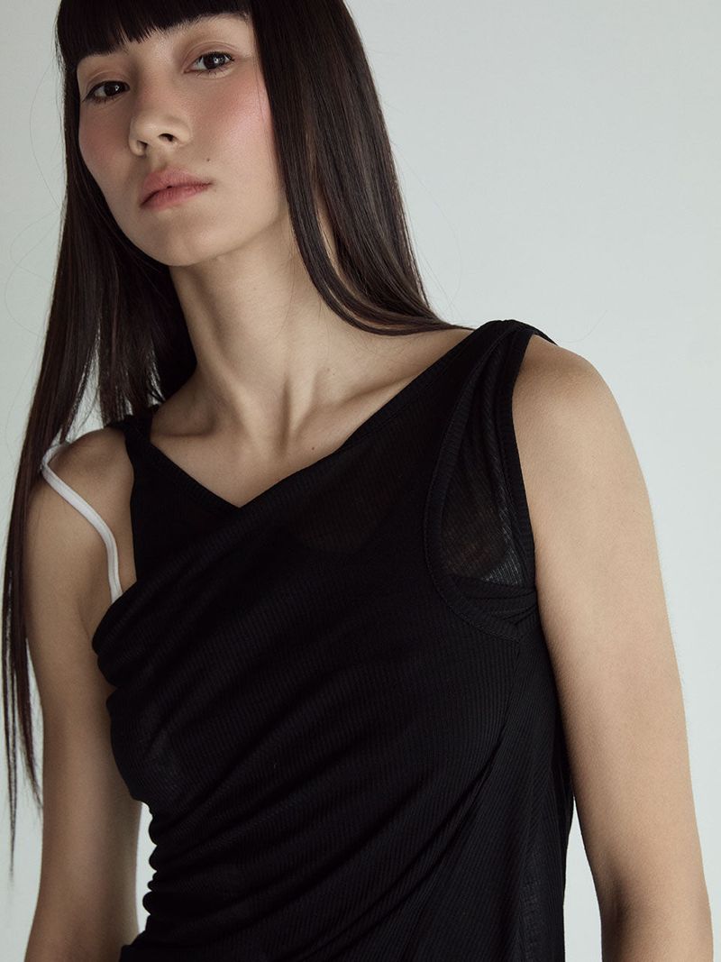 Layered Sleeveless Top_Black