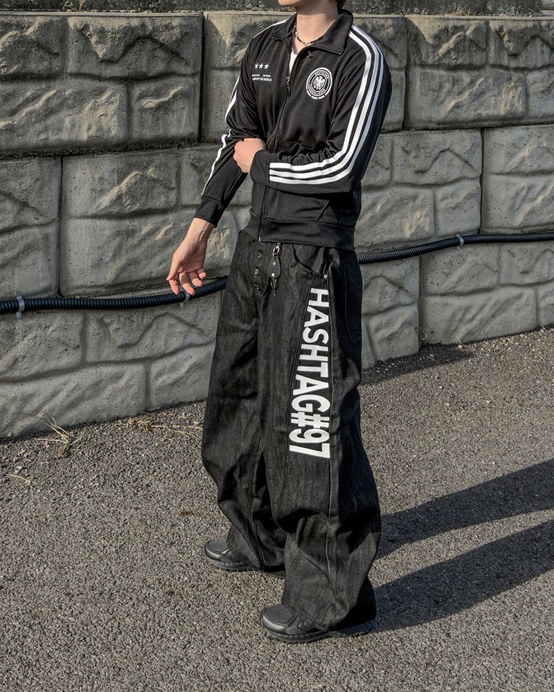 Vector graphic wide denim pants