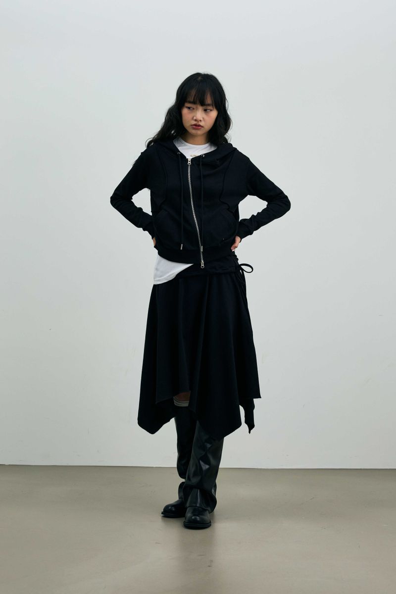 SILENT MIRAGE SWEAT SKIRT / BLACK