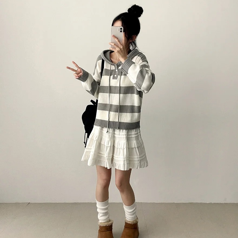 Ruffle Lace Miniskirt