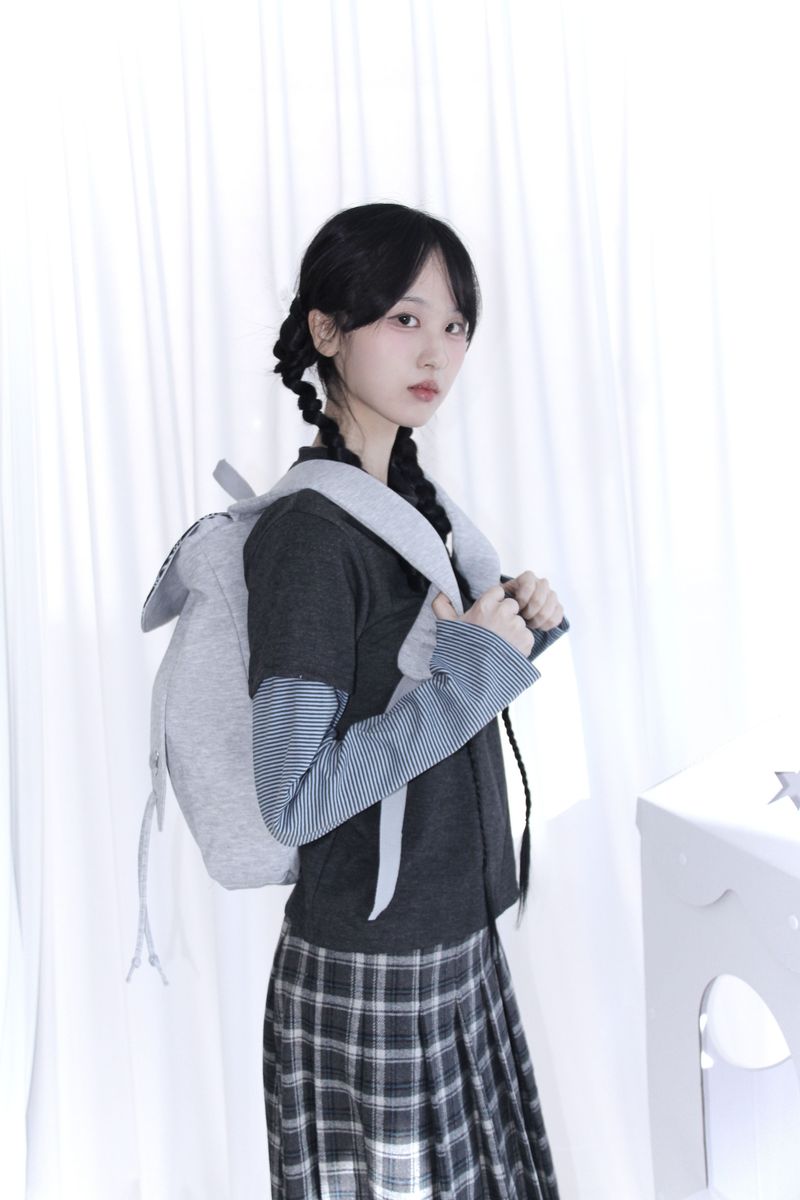 Rabbit Drop String Patch Backpack (2color)
