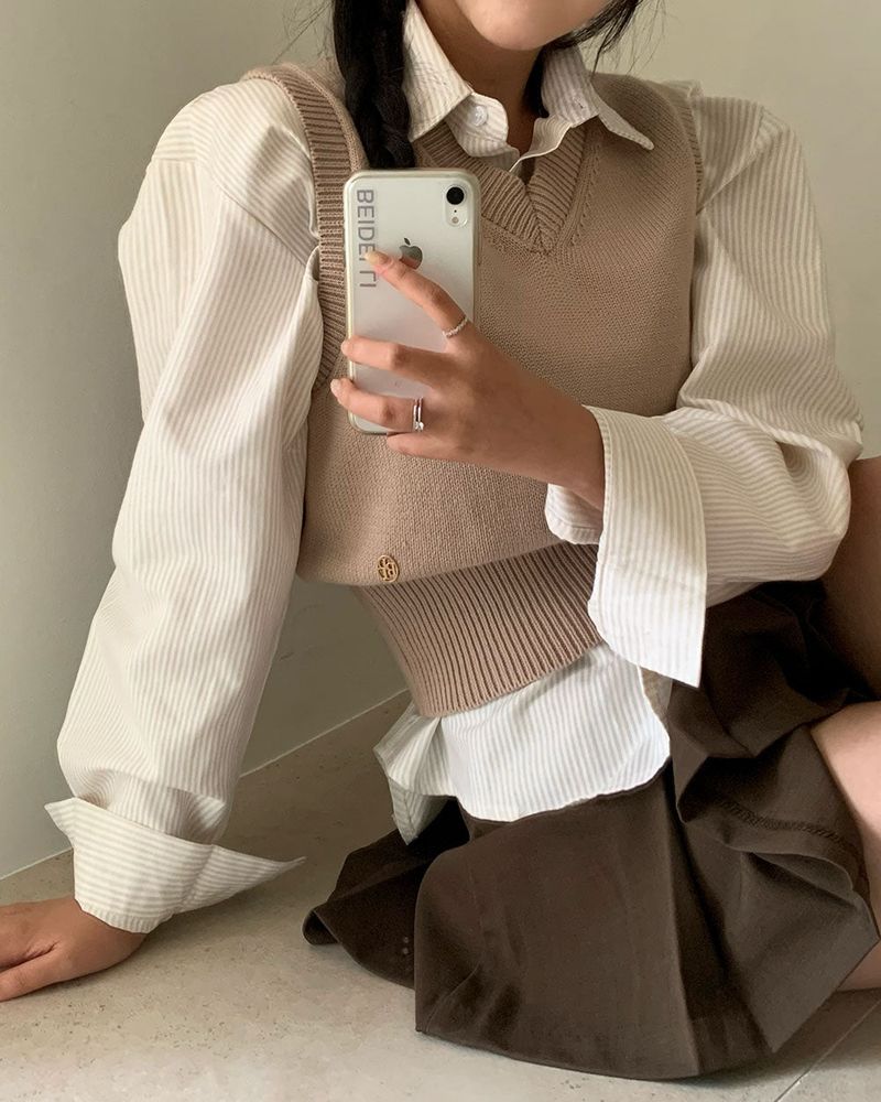 [Bellide made] Old money V-neck knit vest