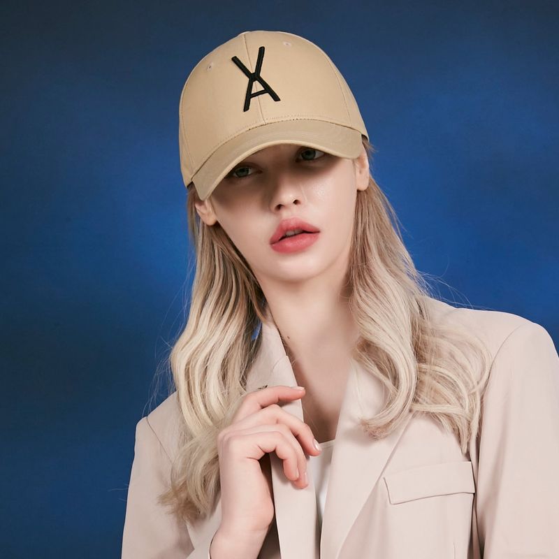 VA Big logo over fit buckle cap BEIGE