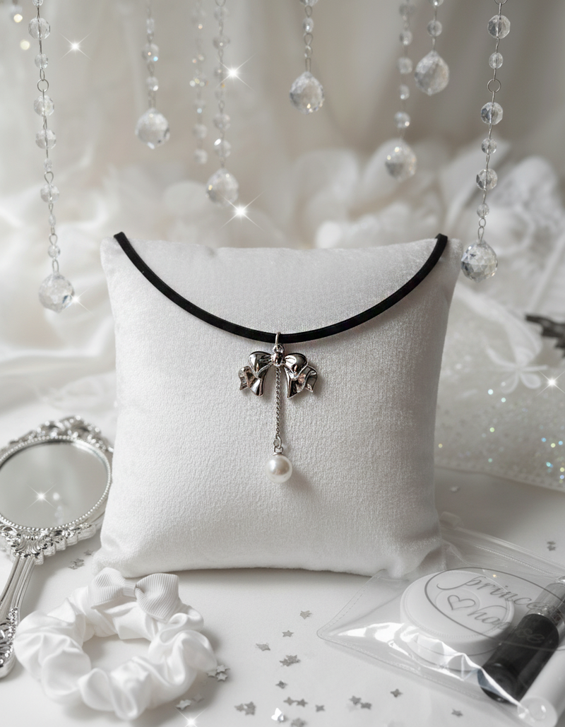 [IVE Wonyoung Necklace] Romantic bow and pearl drop choker - Silver Color