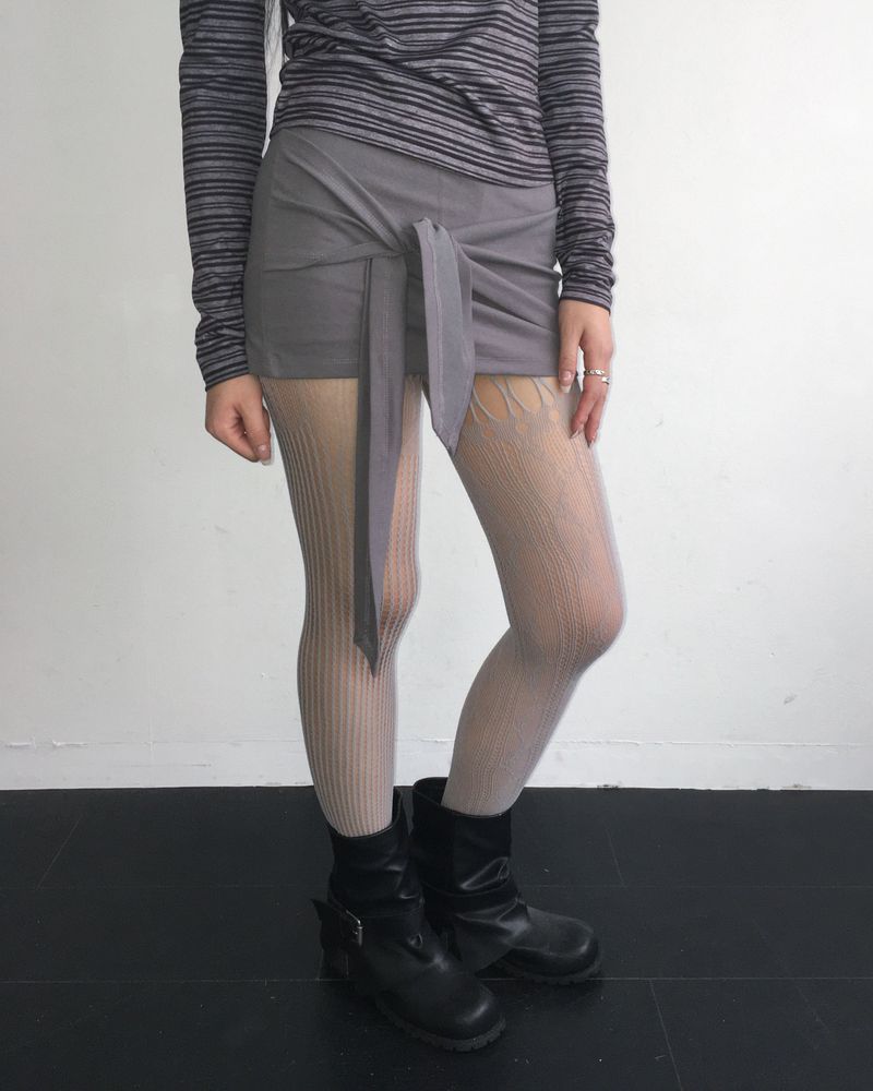 Tie skirt