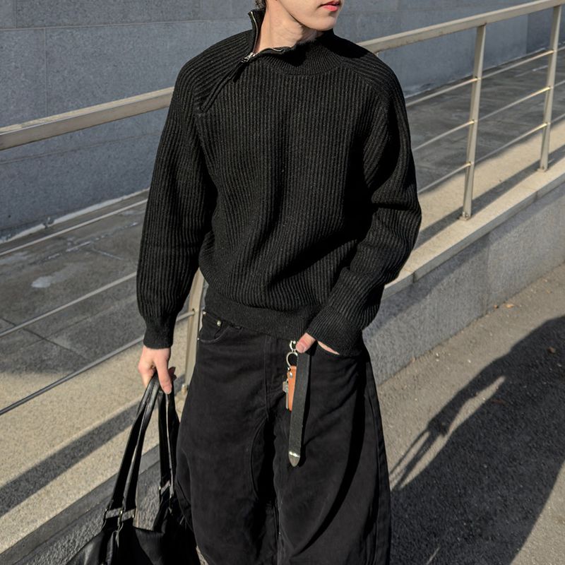 Niv Shoulder Zip-Up Regular Knit