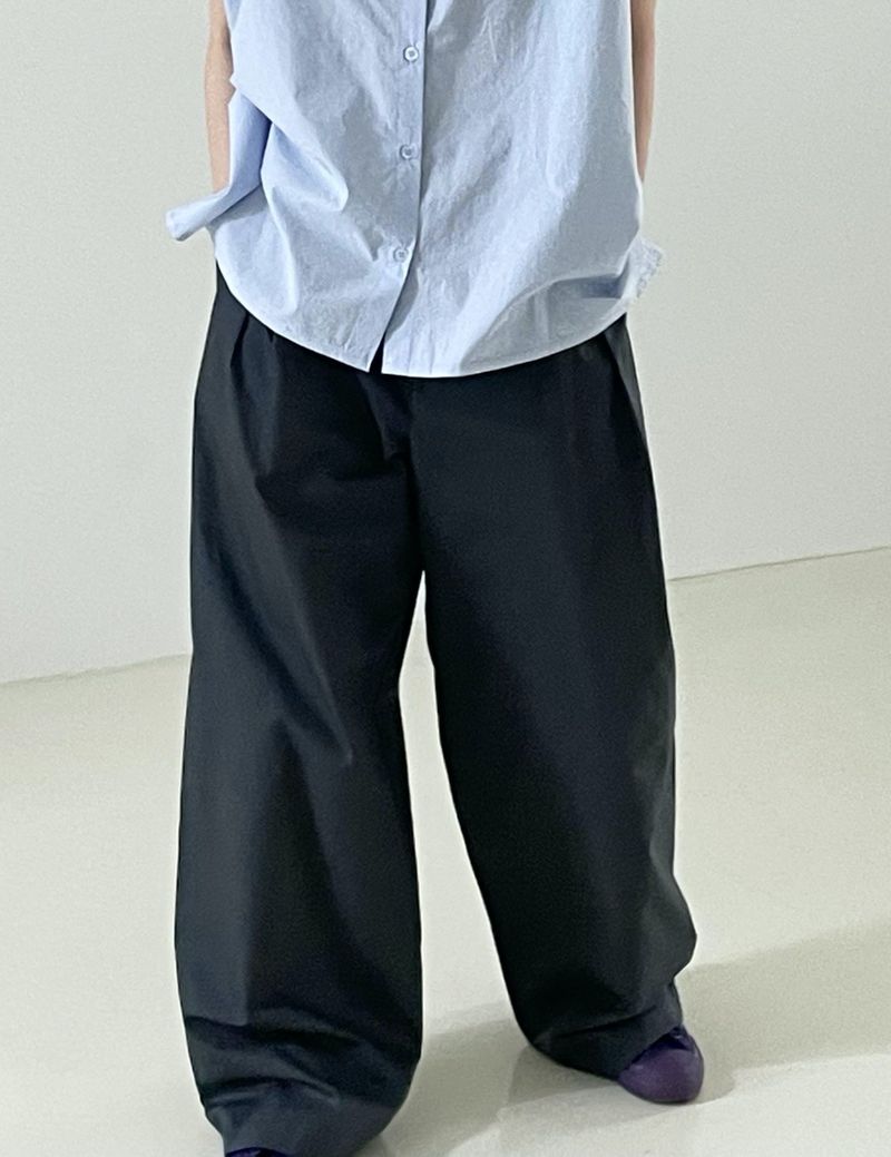 Dull bizo pintuck wide pants