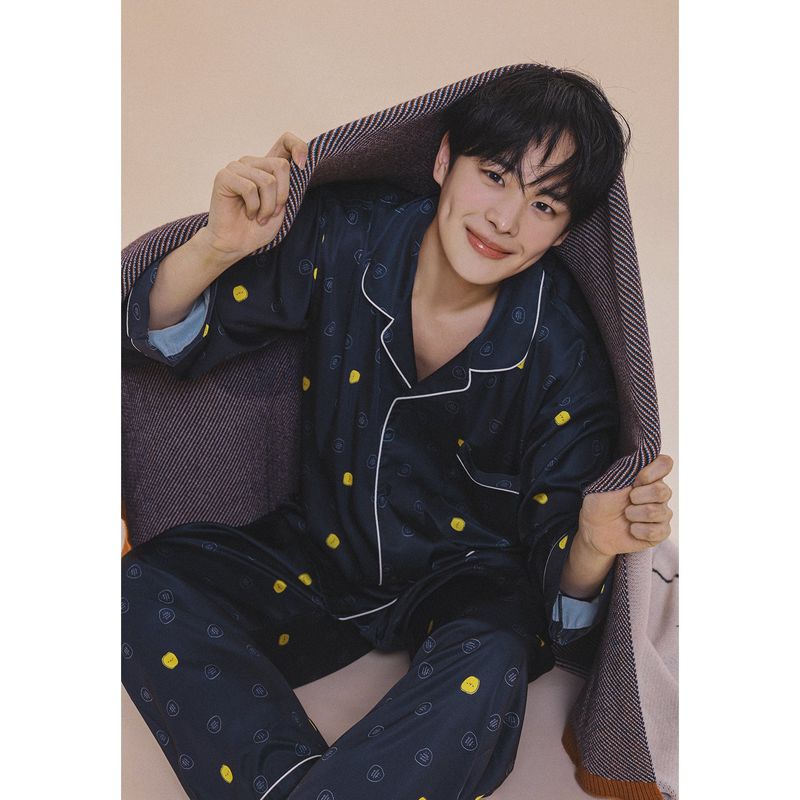 HOLYNUMBER7 X CHOI BYUNGCHAN CHICK GRAPHICS PAJAMAS SET