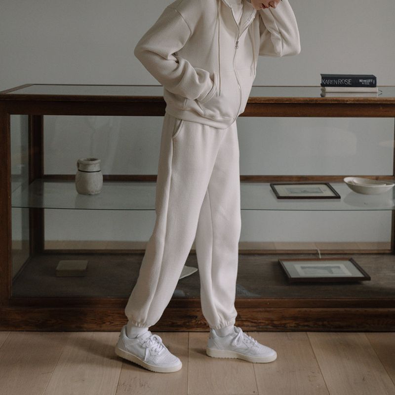 Essential Jogger Sweatpants - Ivory