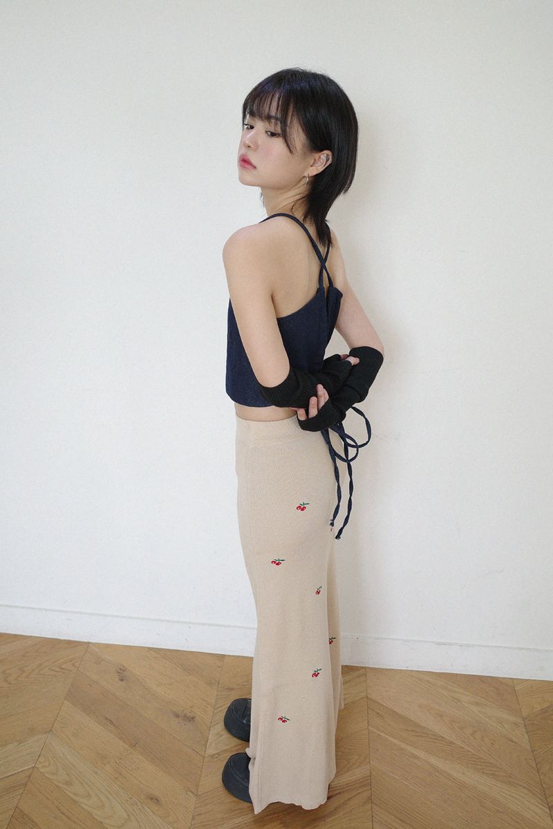 Cherry Embroidered Long Sk (2 colors)